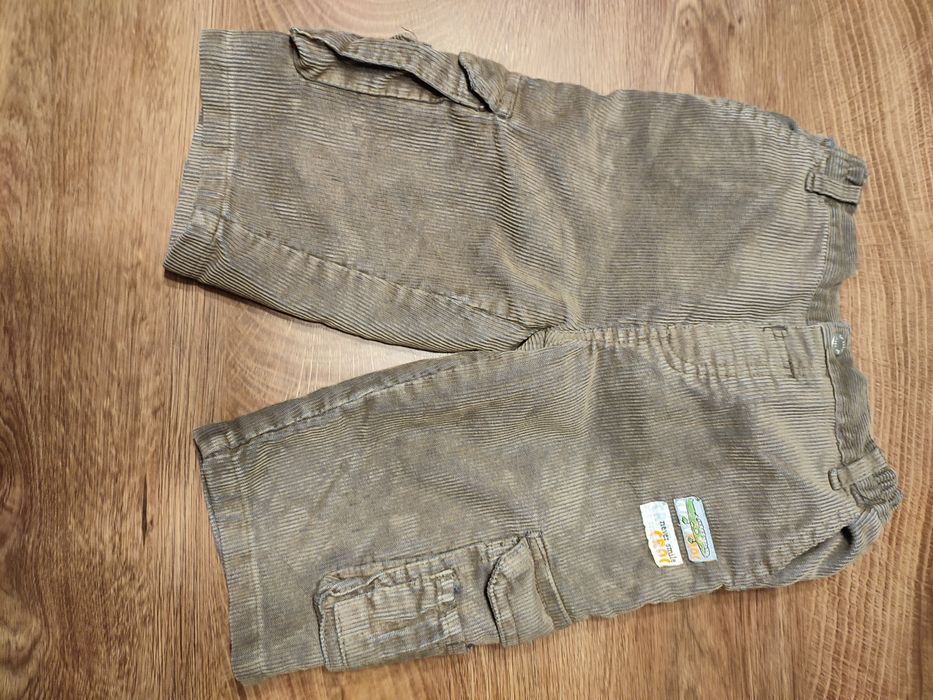 Sztruksowe spodnie/ sztruksy rozm. ok  74