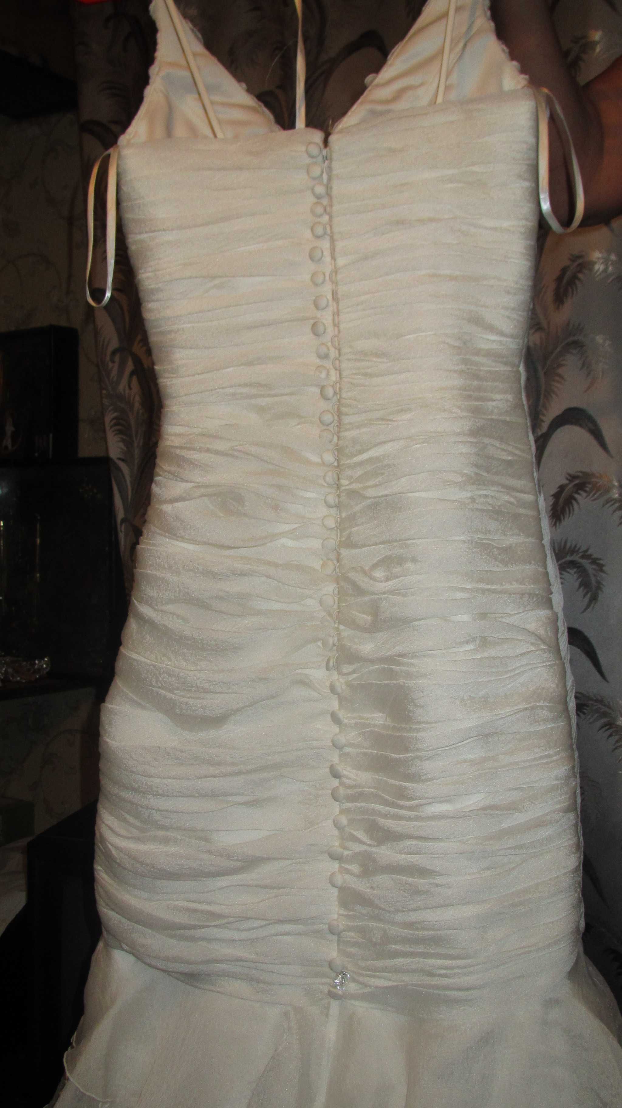 Продам недорого весільну сукню LaSposa Sonata By Pronovias