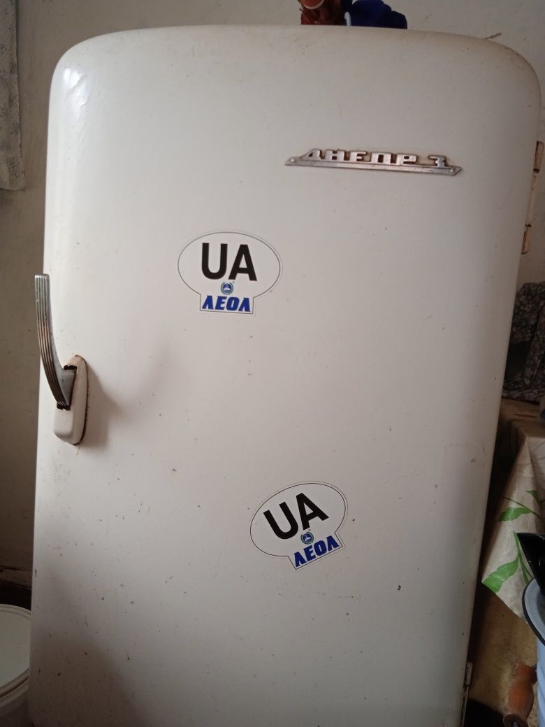 Холодильник Днепр-3 антиквариат