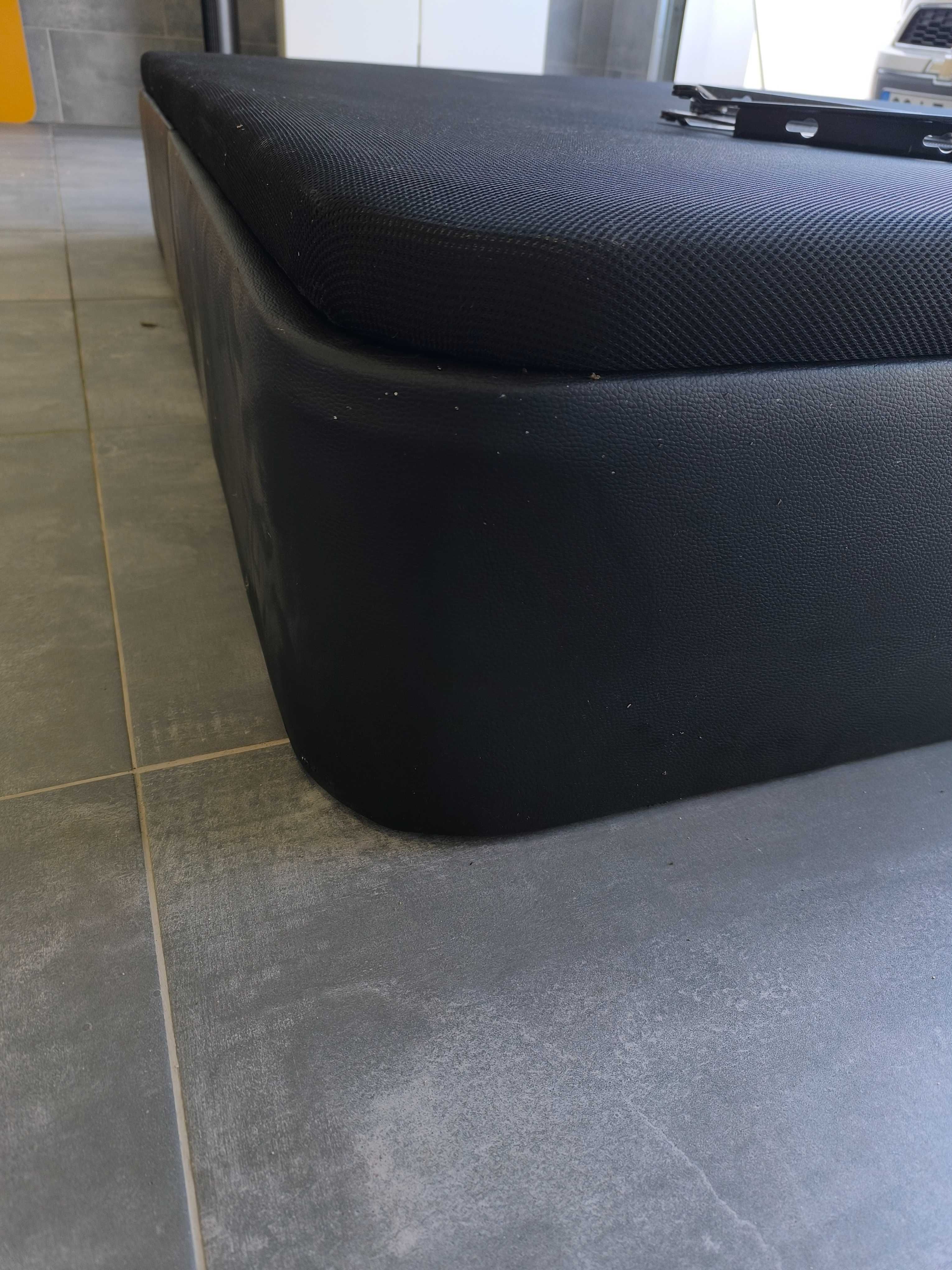 Sommier p/ cama de casal com arrumação de Tampo Elevatório Estofado