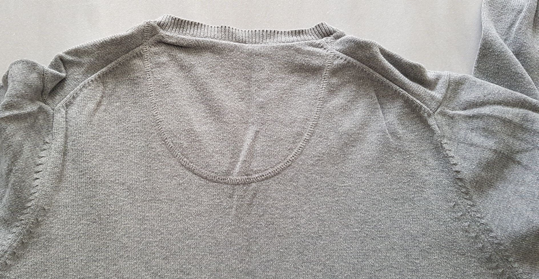 Męski sweter marki Marks and Spencer rozmiar EUR L szary popiel