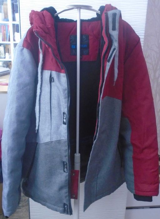 Kurtka narciarska Just Play rozmiar 140/146