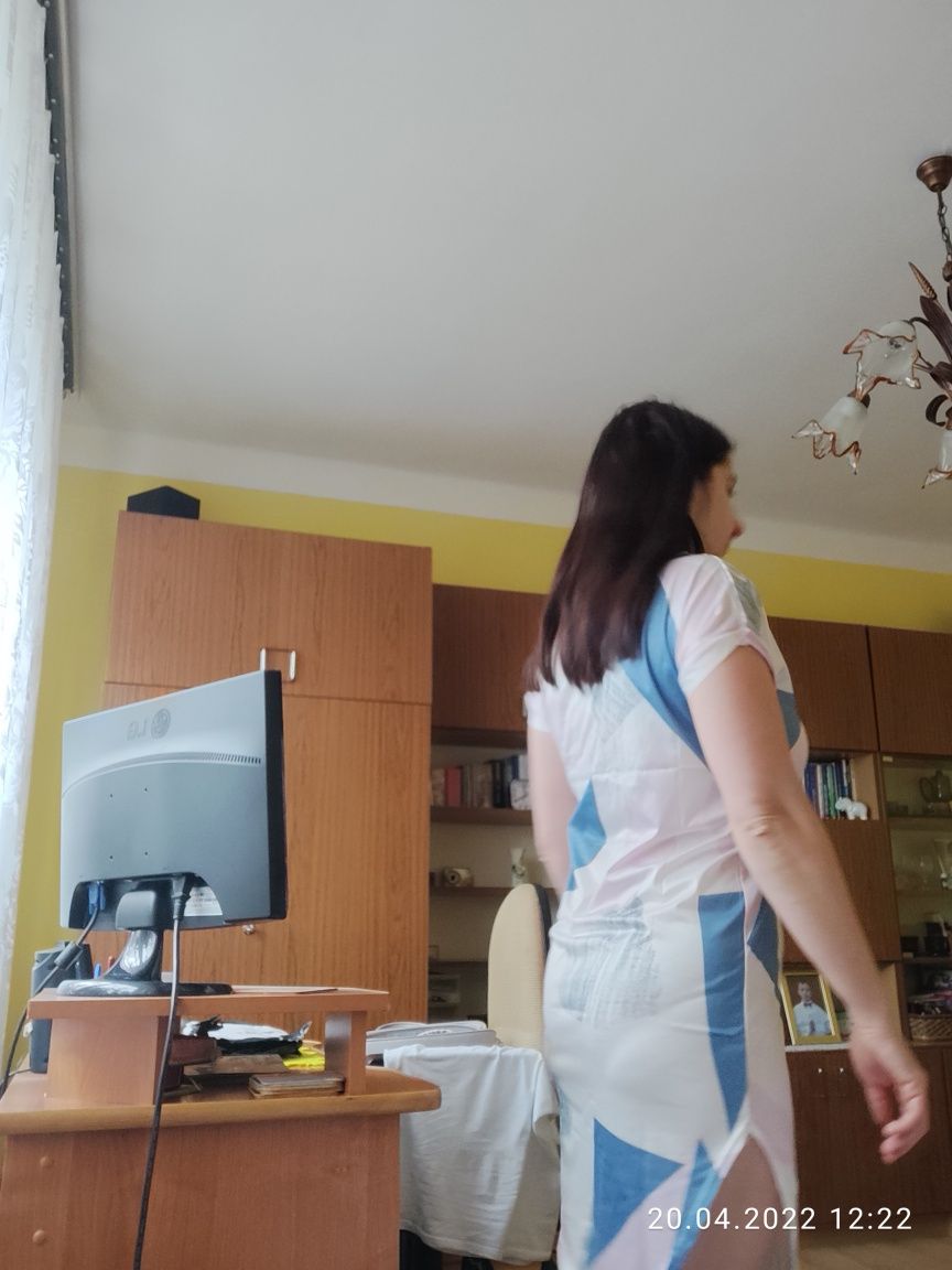 Sukienka codzienna M nowa