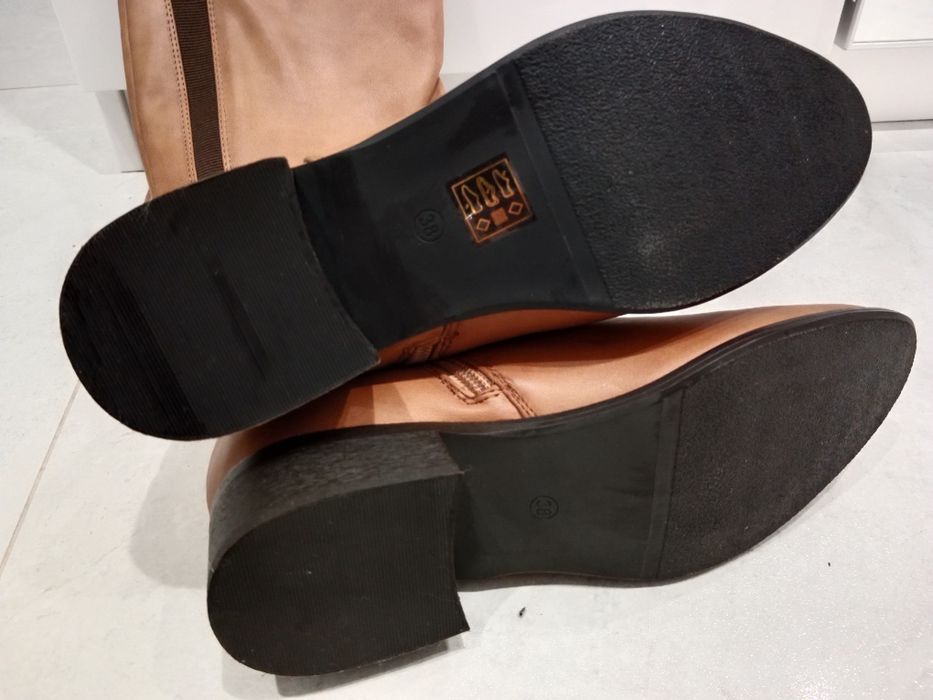 Nowe kozaki damskie rozmiar 38