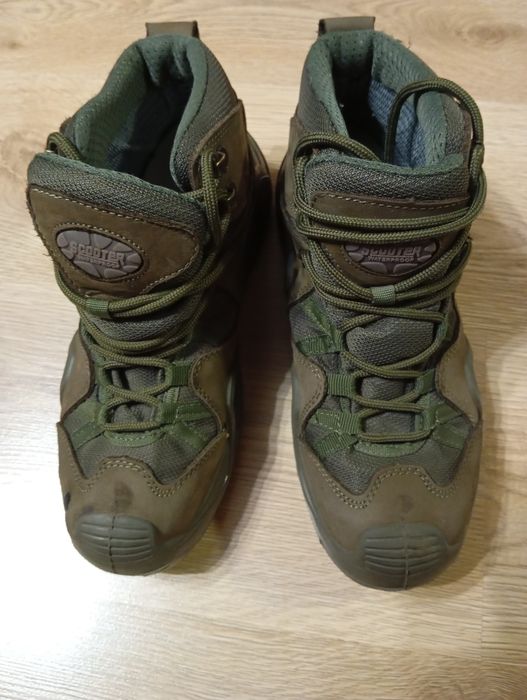 Тактичні військові берци