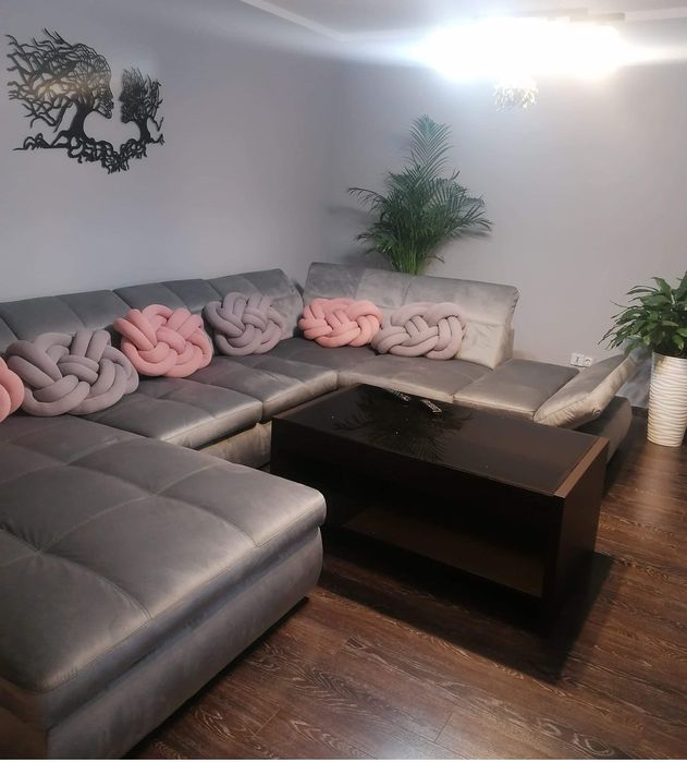 Poduszka ozdobna knot pillow