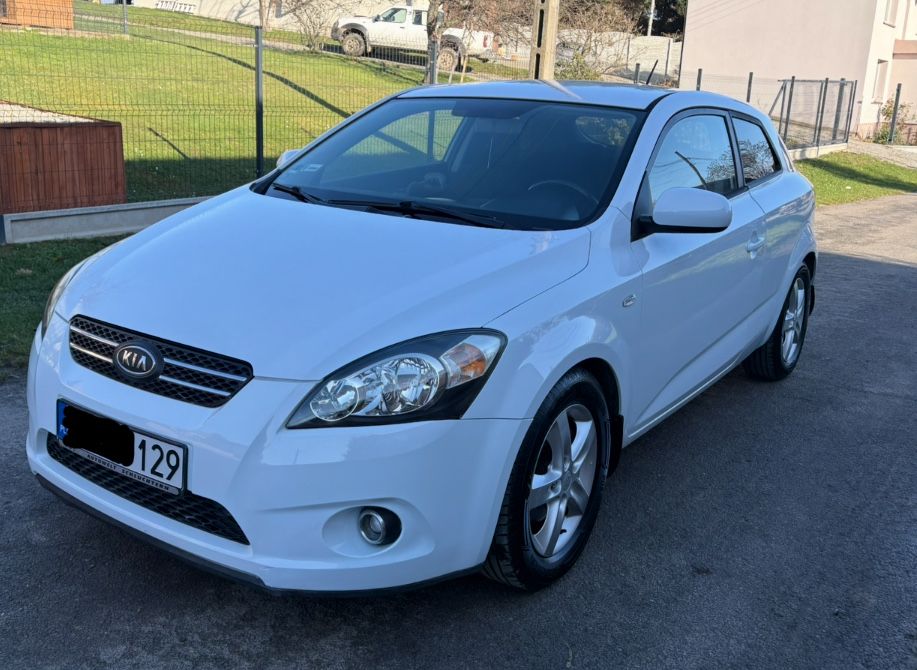 Kia Pro-Ceed,Super Stan!!!