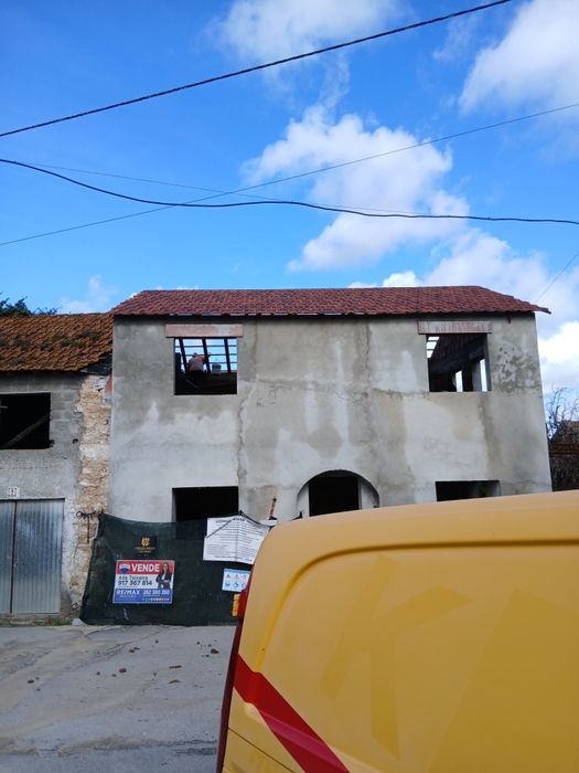 Moradia t2, em Picamilho, juncal