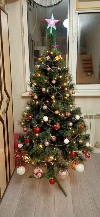 Продам б/у штучну ялинку