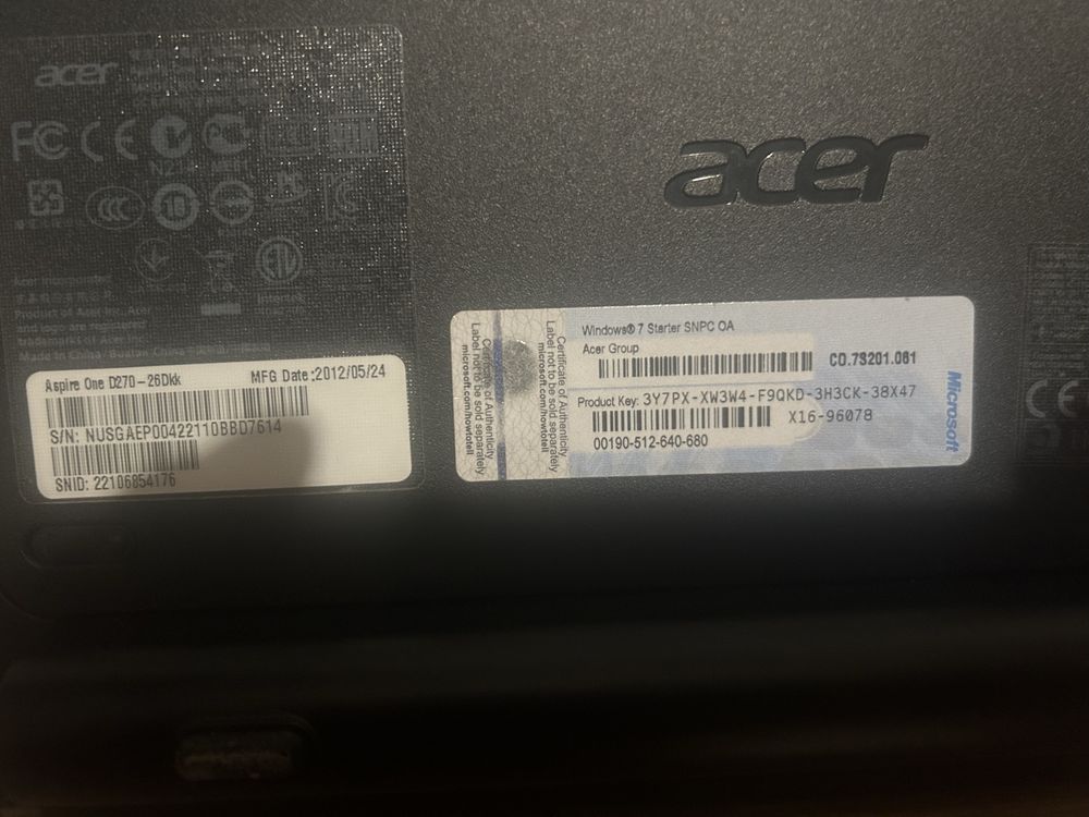 Sprzedam notebook Acer aspire one