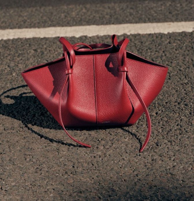 Сумка тоут yuzefi