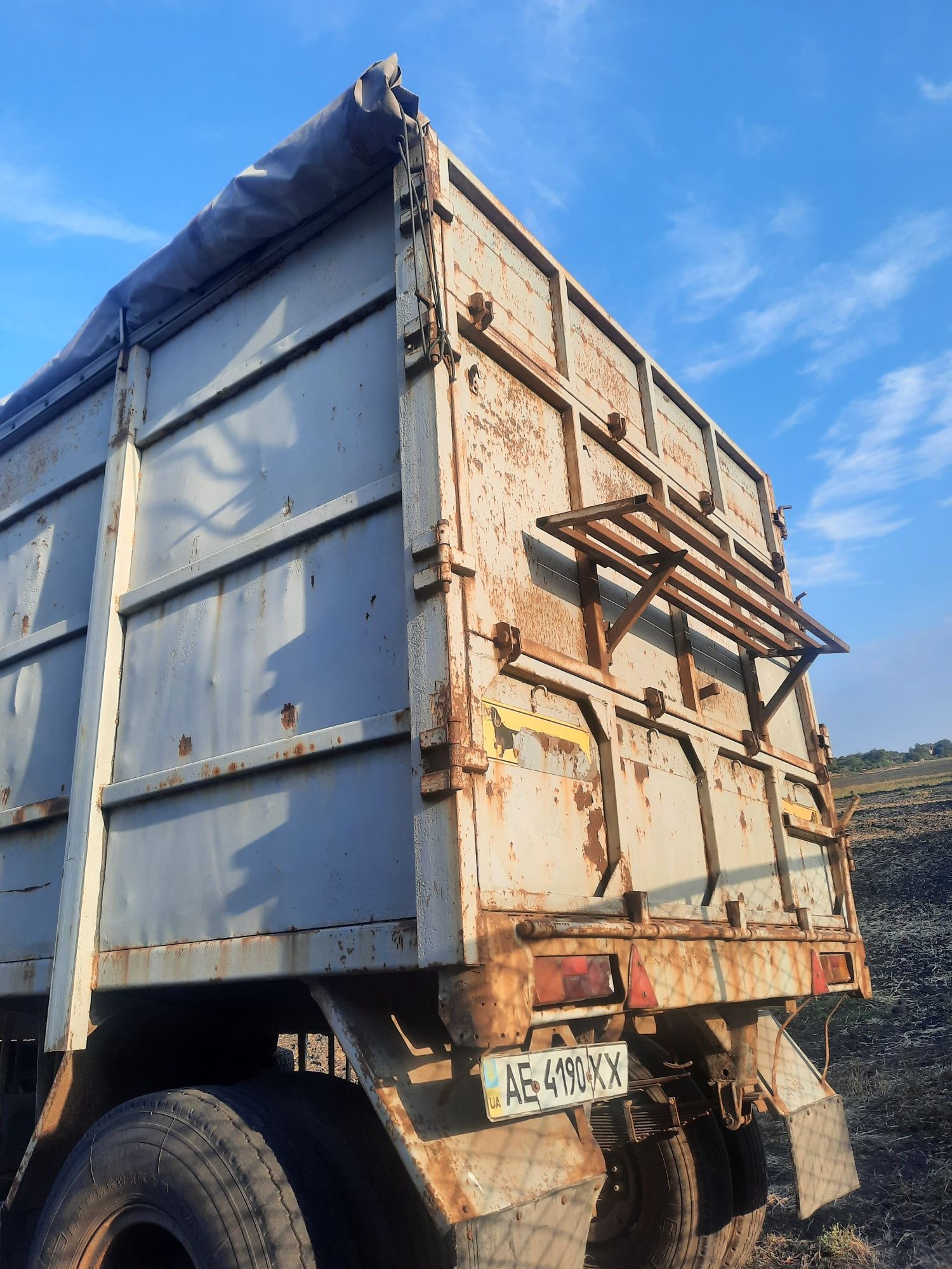 Прицеп від камаза