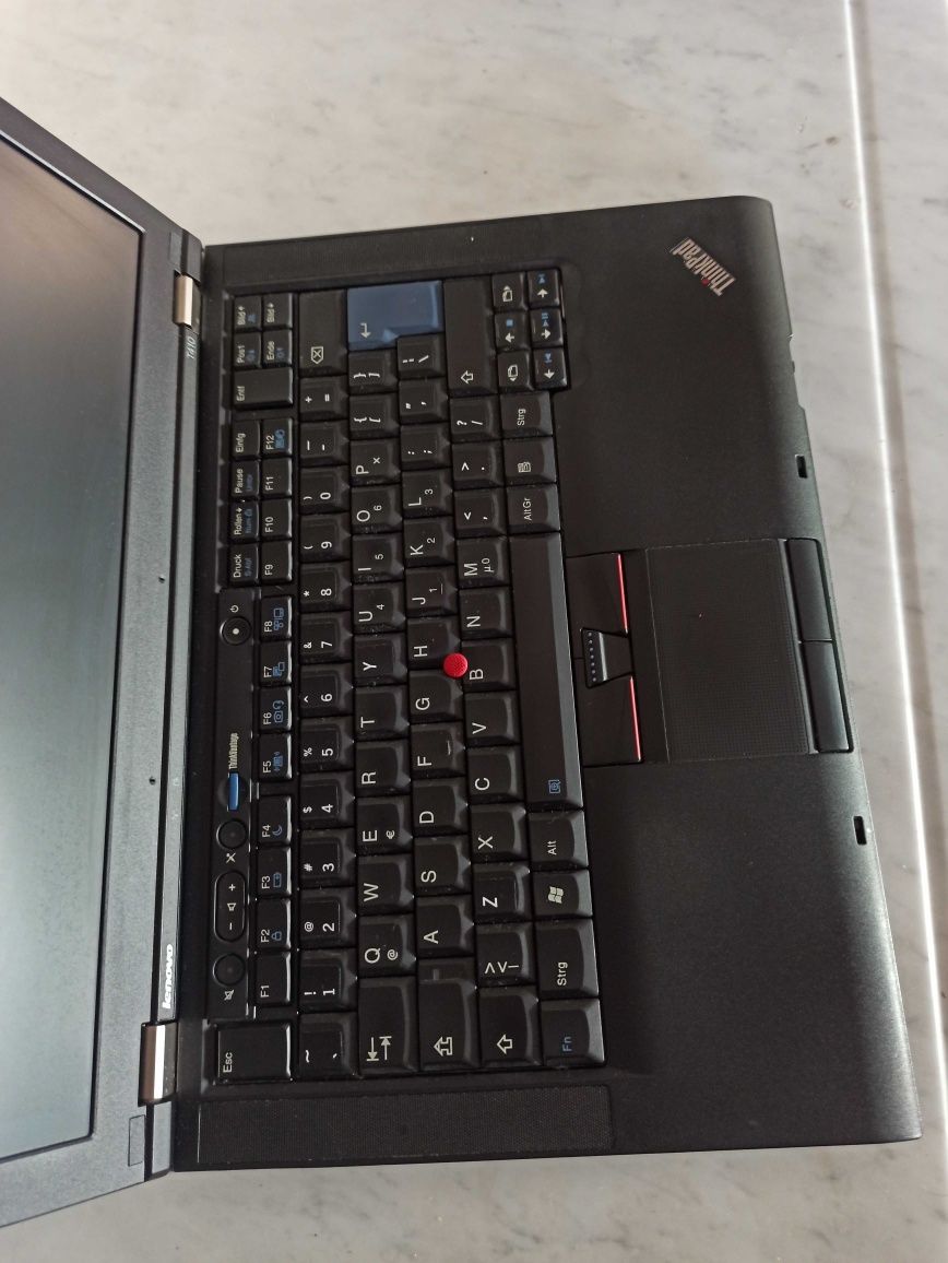 Laptop Lenovo T410 mało używany