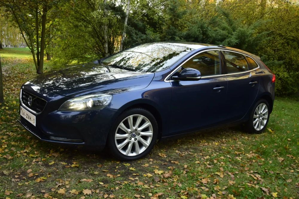 Volvo V40 1.6 D2 Summum nowy rozrząd! PIEKNE!