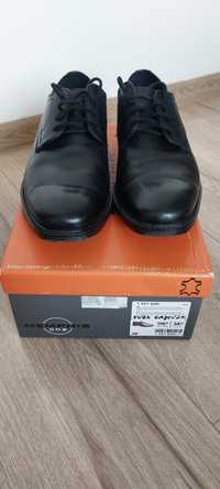 Pantofle, buty do garnituru r. 38