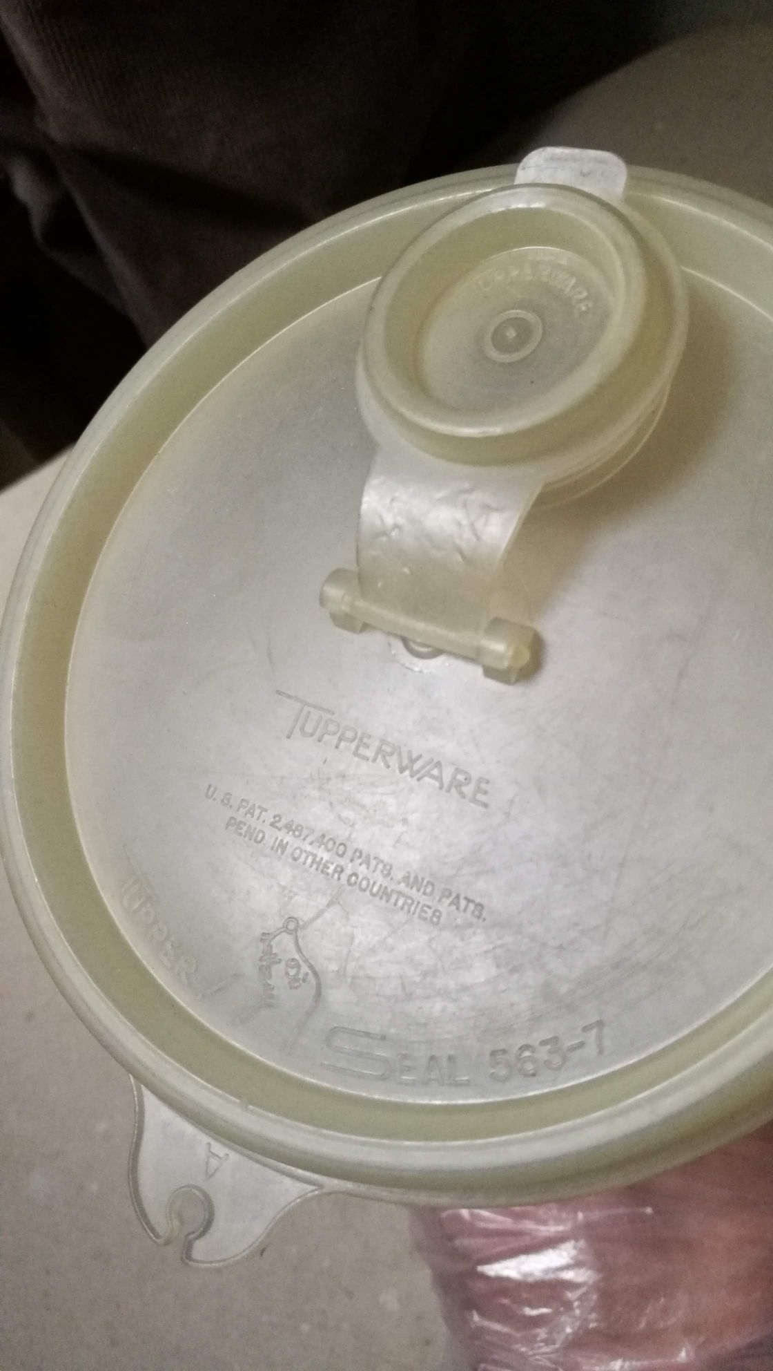 Tupperware vintage alto para bebida, 20cm altura, 11cm diâmetro