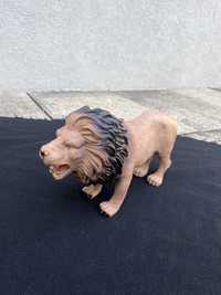 Leão de couro de decoração 30x20cm