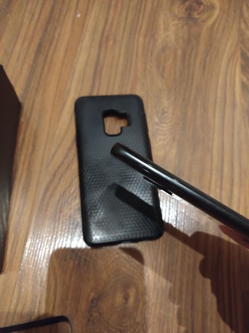 Samsung Galaxy S9 duos 4/64 Gb