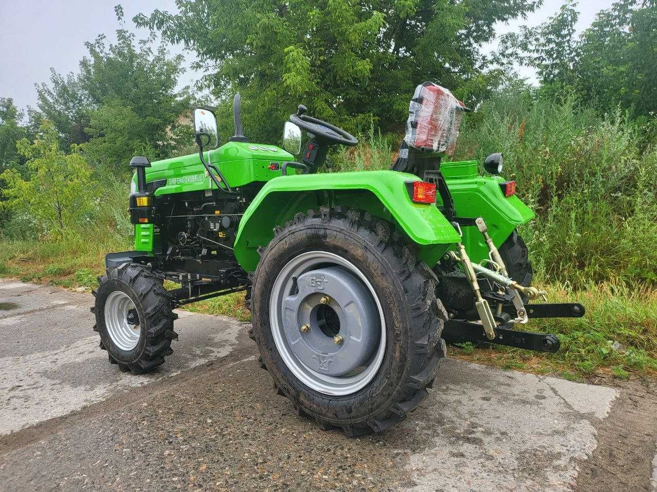 Мінітрактор Shifeng 240 BFLU (24 к.с., 4×2, зелений)