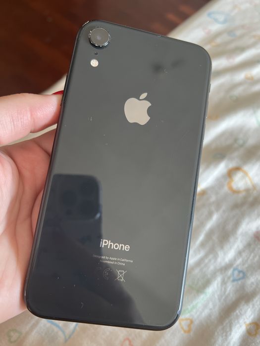 Iphone XR  128gb bateria 87%