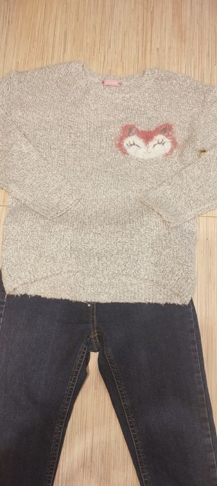 Zestaw tregginsy i sweterek r.140