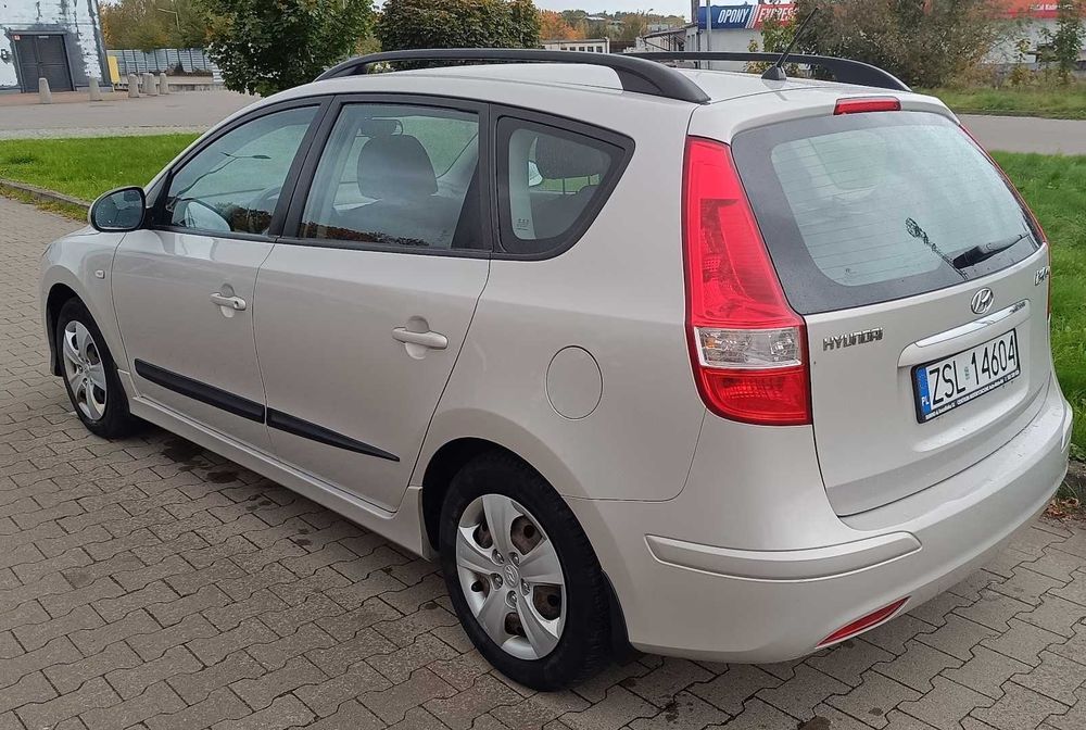 Hyundai I30CW 2010 bezwypadkowy pierwszy właściciel przebieg 151 tys.