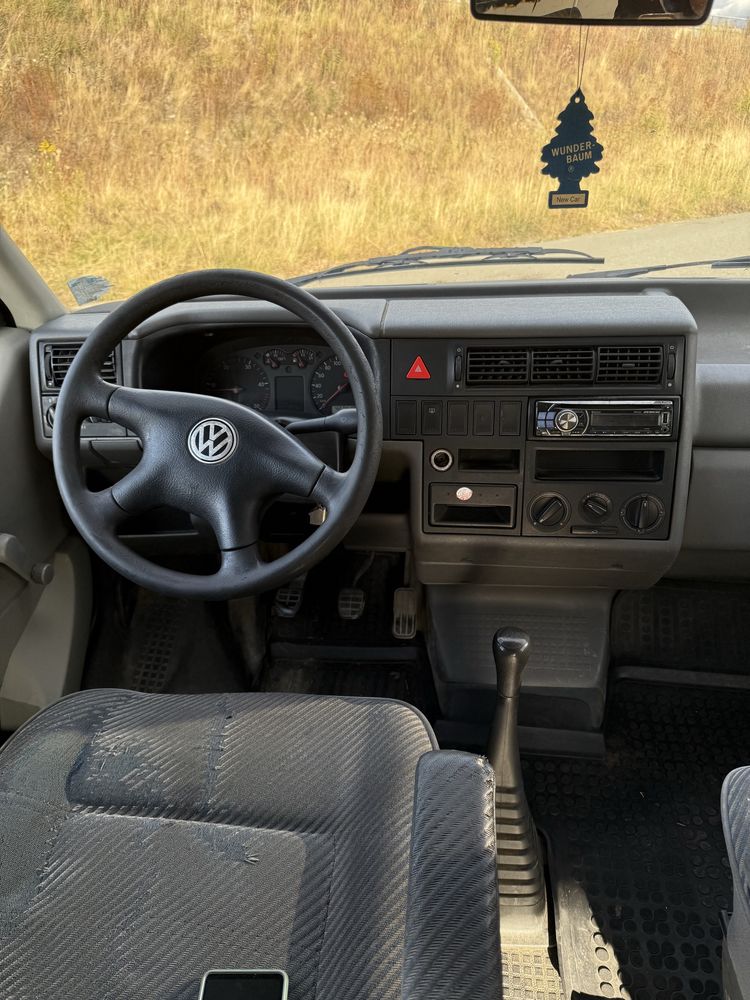 Volkswagen Vw transporter T4 2,5 TDI 102KM