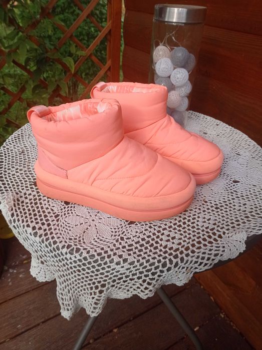 Piękne różowe śniegowce UGG r.38/37 oryginalne
