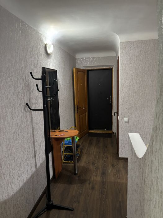 Почасово ,посуточно 2-к в центре