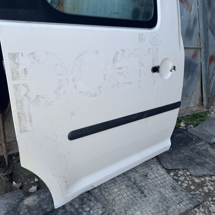 Бокова дверка Caddy бокові двері кадді кадди дверь боковая