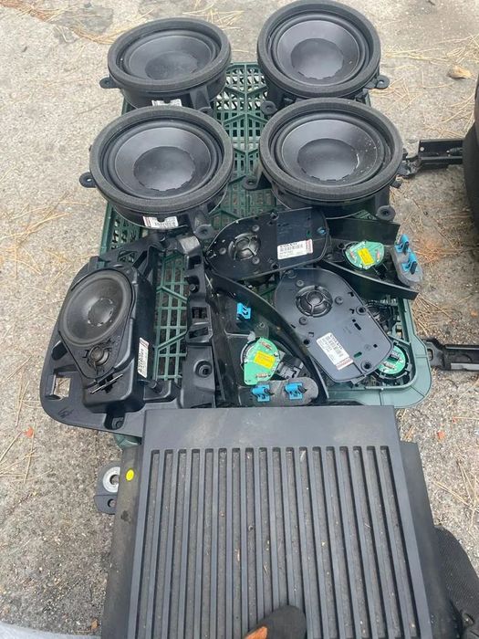 volvo xc60 09-17 zestaw dynaudio glosniki wzmacniacz komplet