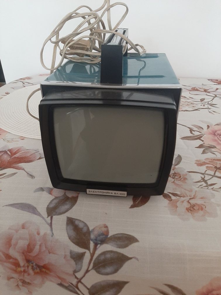 Televizor ZSRR zabytkowyBA-100