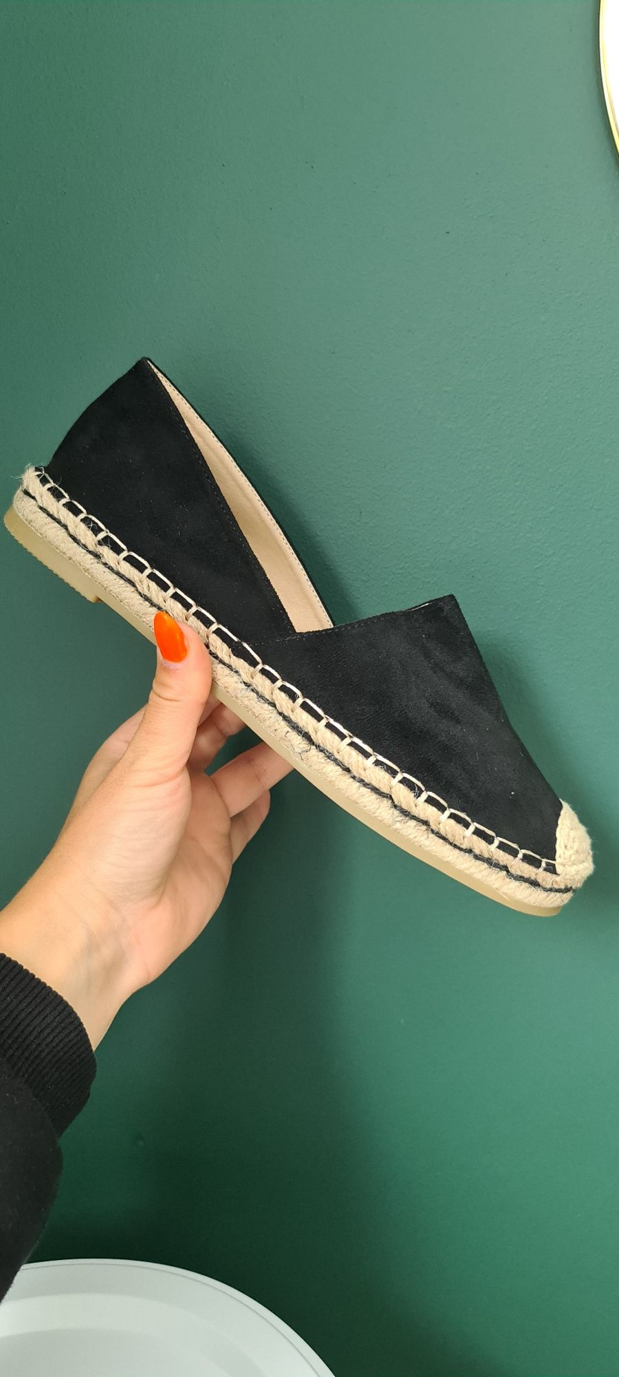 Czarne espadryle