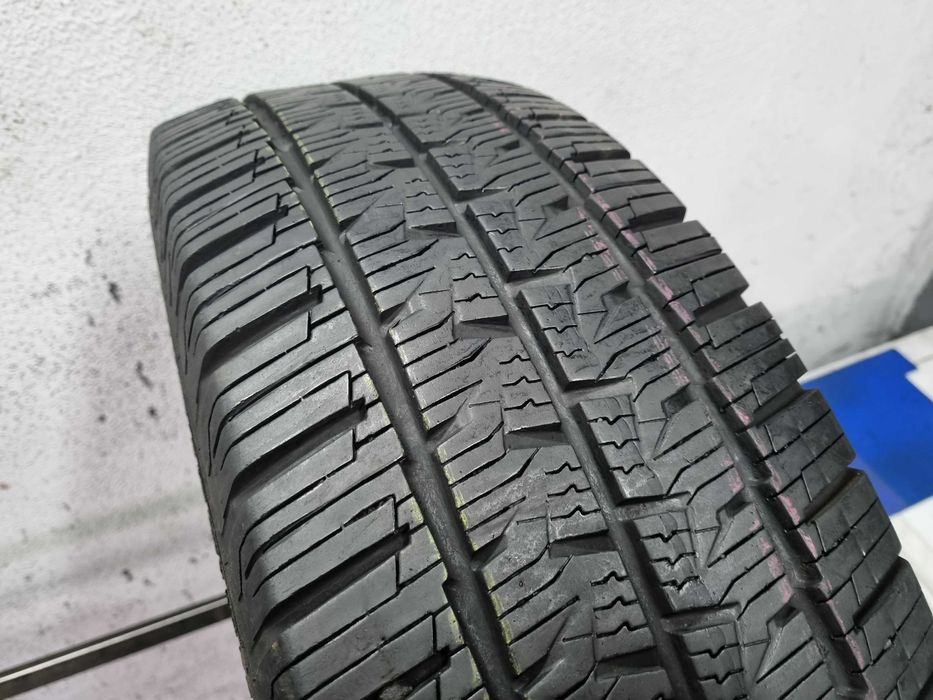 225/75/16CP 118R Continental Van Contact Camper Dot.0623R