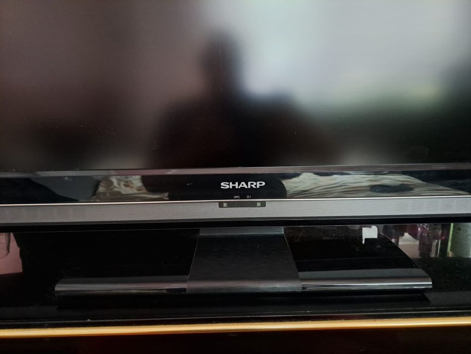 Telewizor SHARP Aquos 43 cale, używany,bardzo dobry