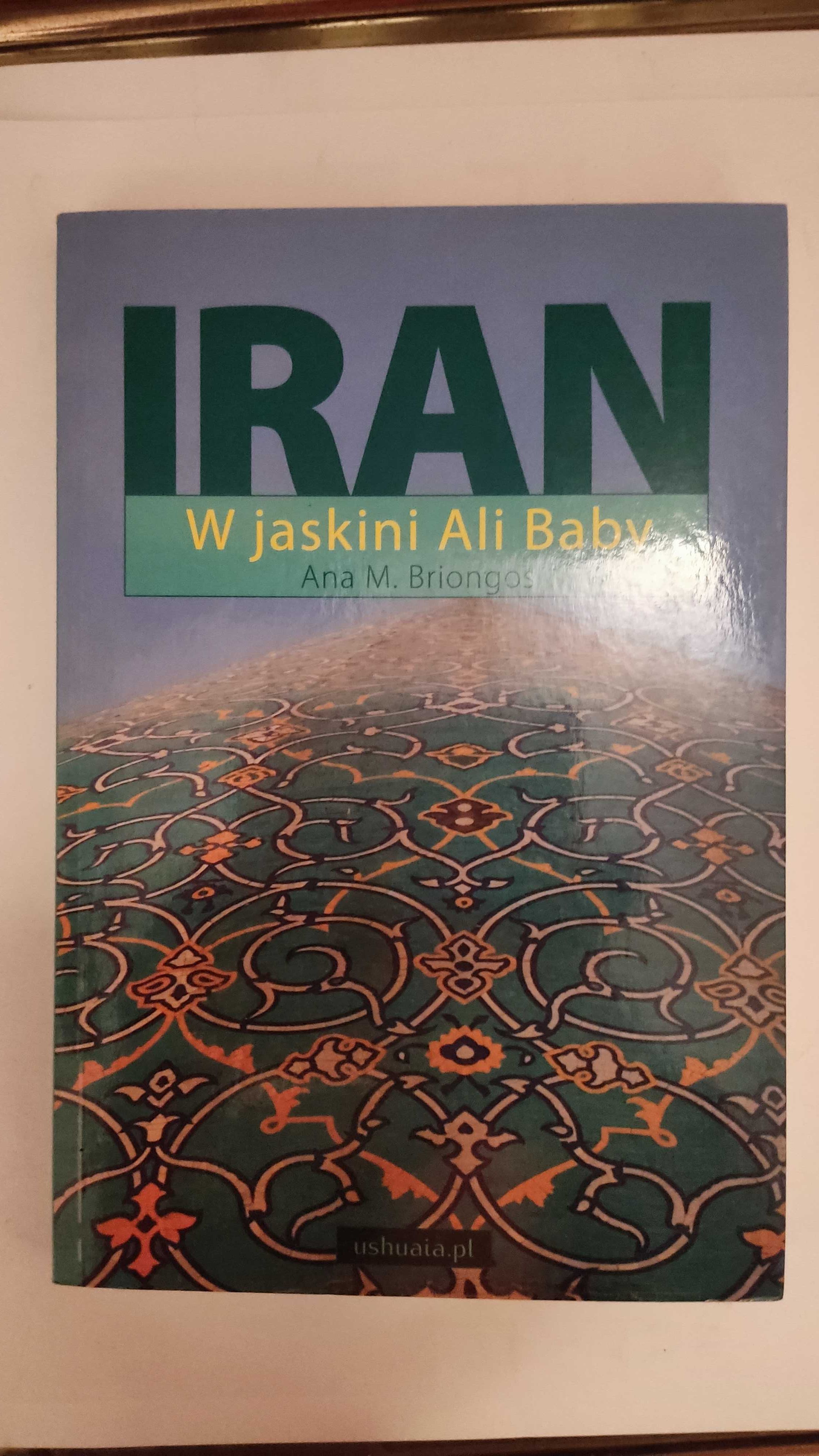 IRAN - w jaskini Alibaby