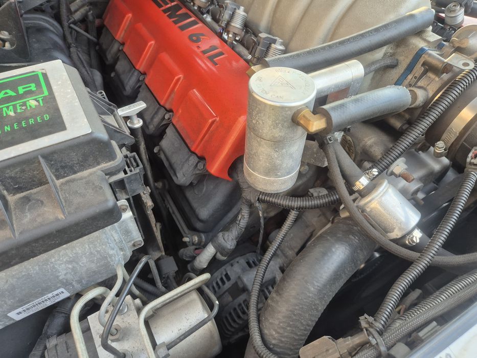 Chrysler 300c srt8 Niski Przebieg 97tys km, roczne LPG stag, zadbany