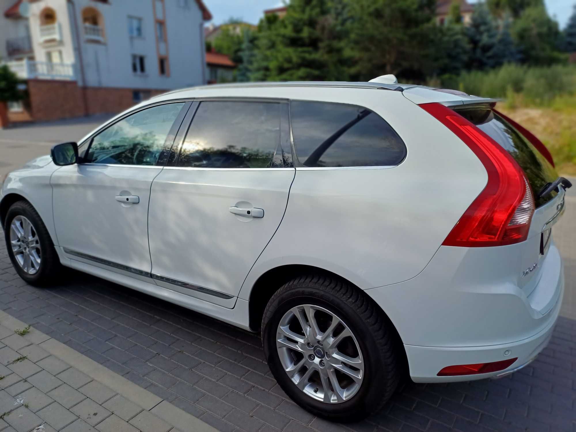 Volvo XC60 3.2 + LPG