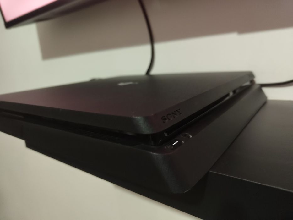 PlayStation Slim 1T