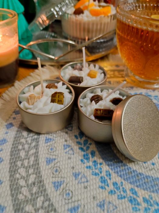 Zestaw 3 świeczek zapachowych w małych puszkach