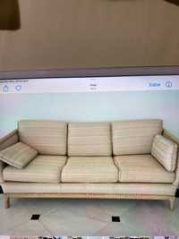 A venda urgente sofás e poltronas super confortáveis práticas.