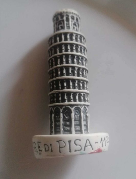 Wieża z Pizy figurka