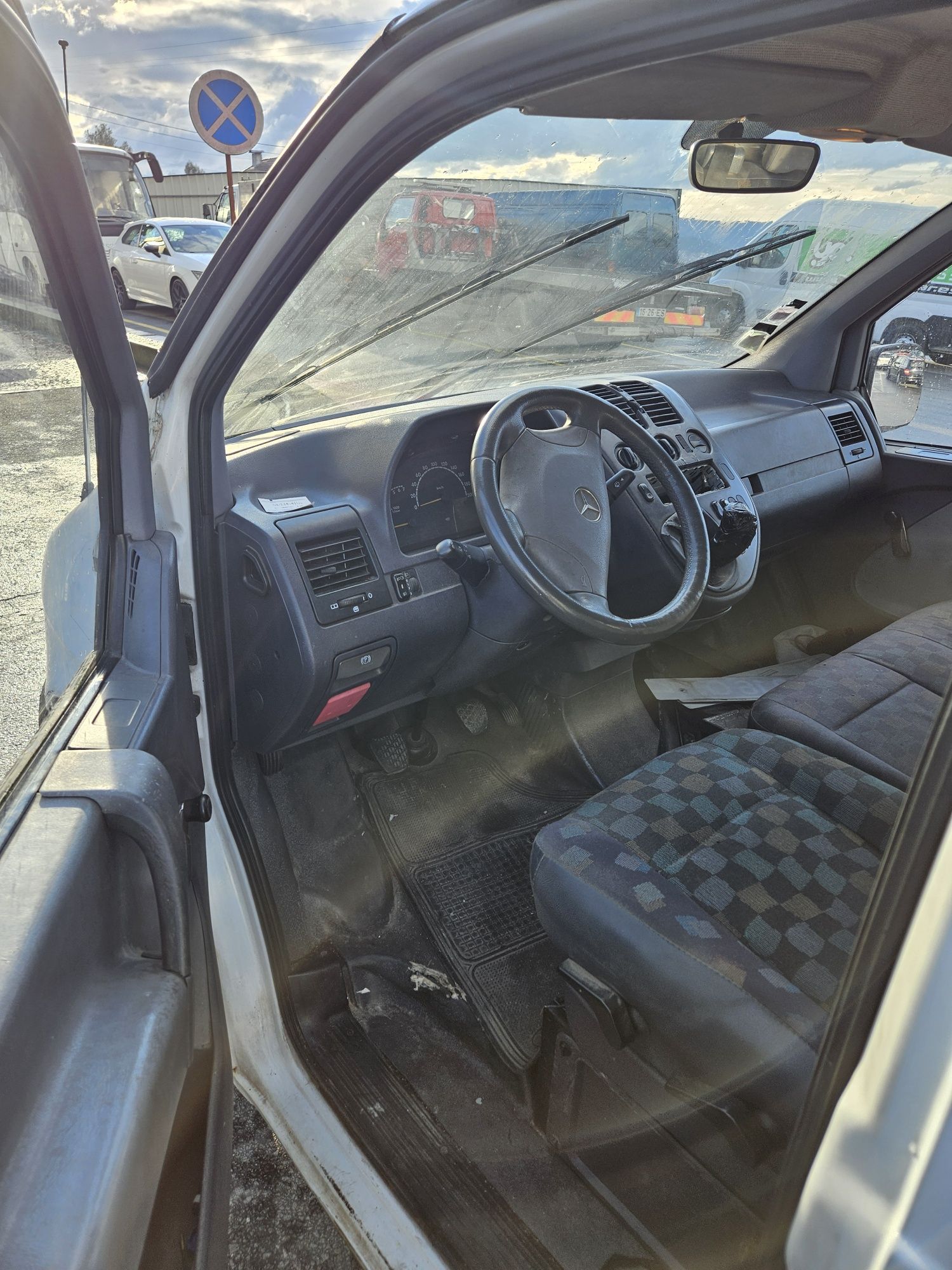 Mercedes-Benz Vito W638 108 CDi de 2000 para peças