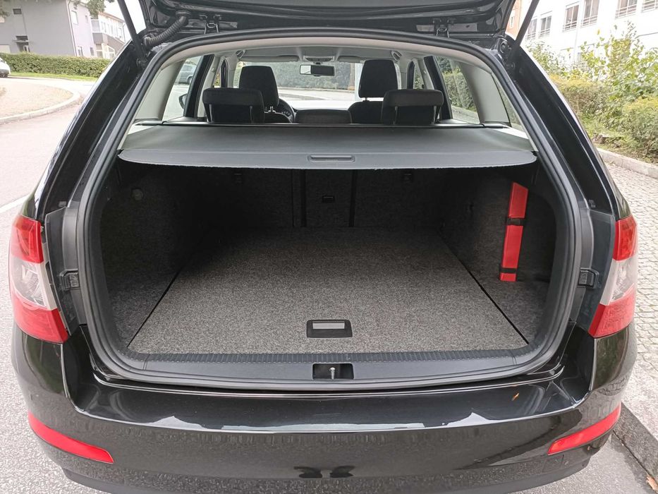 Skoda Octávia Break 1.6TDI Ambition Pack Confort