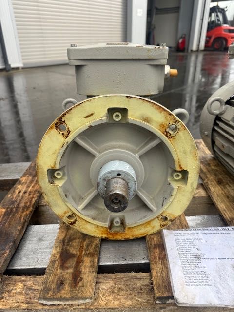 SILNIK elektryczny 5,5 kw komplet 2 szt