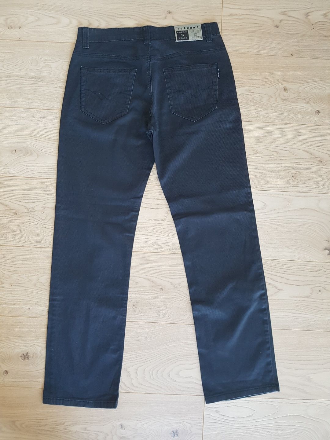 Spodenie bawełniane ST.Leon f W31