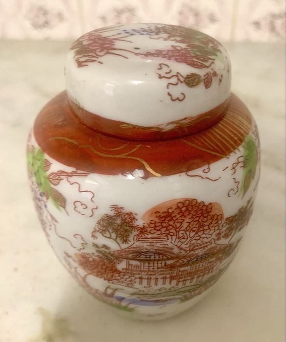 pote asiático (ginger jar)