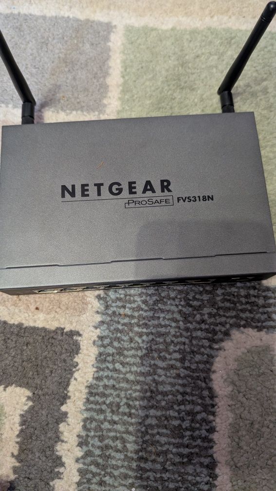 Продам маршрутизатор NETGEAR ProSafe 802.11n VPN FVS318N (FVS318N-100E