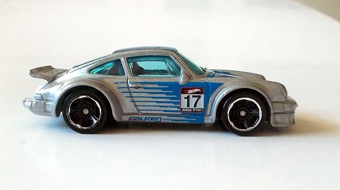 Hot Wheels - Porsche 934 Turbo RSR, 2016