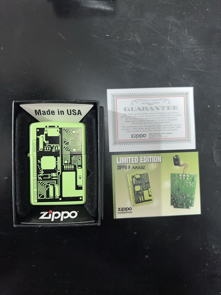 16 Zippos Originais com Caixa e Certificado – Edições Raras